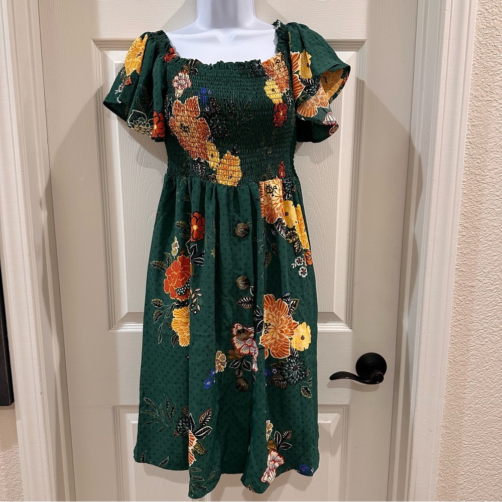 Chenault Green Floral Smocked Fairycore Cottagecore Midi Dress Size Medium